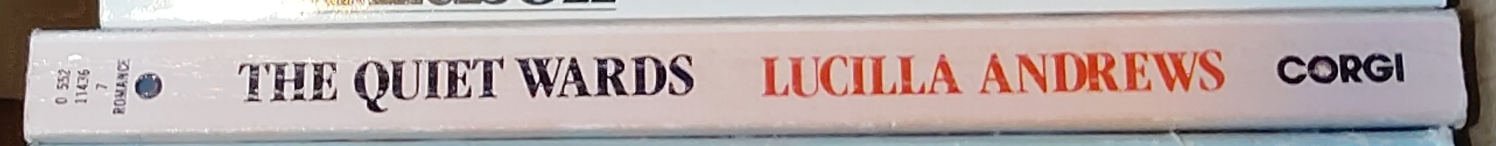 Lucilla Andrews  THE QUIET WARDS spine of book image