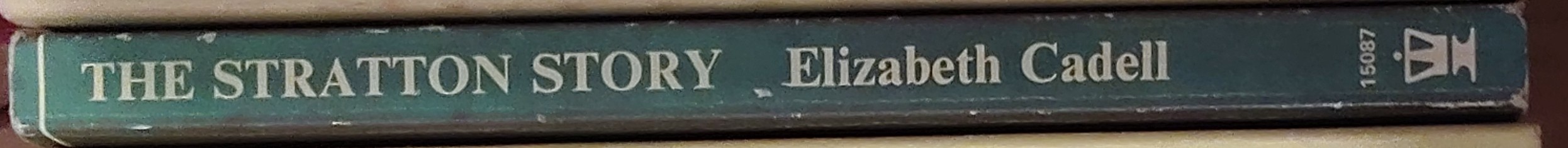 Elizabeth Cadell  THE STRATTON STORY spine of book image