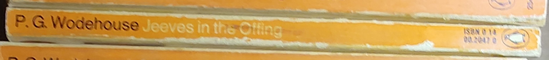 P.G. Wodehouse  JEEVES IN THE OFFING spine of book image