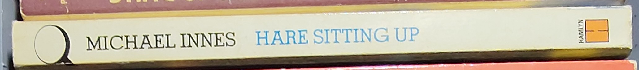 Michael Innes  HARE SITTING UP spine of book image