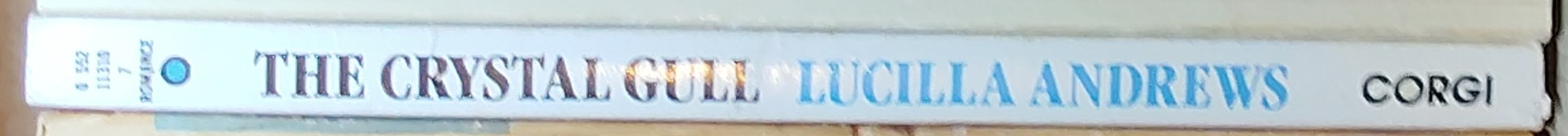Lucilla Andrews  THE CRYSTAL GULL spine of book image