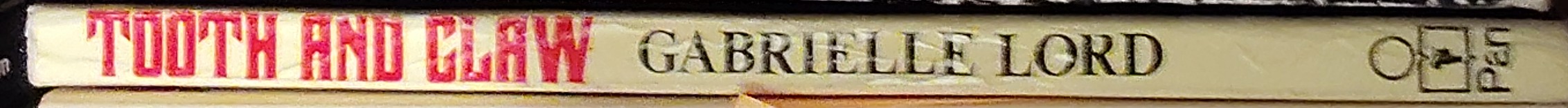Gabrielle Lord  TOOTH AND CLAW spine of book image