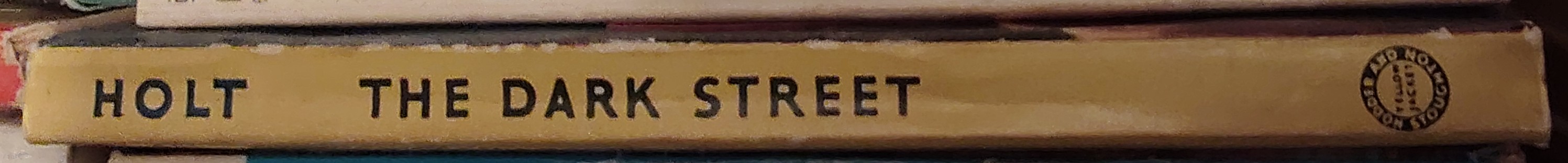 Gavin Holt  THE DARK STREET spine of book image