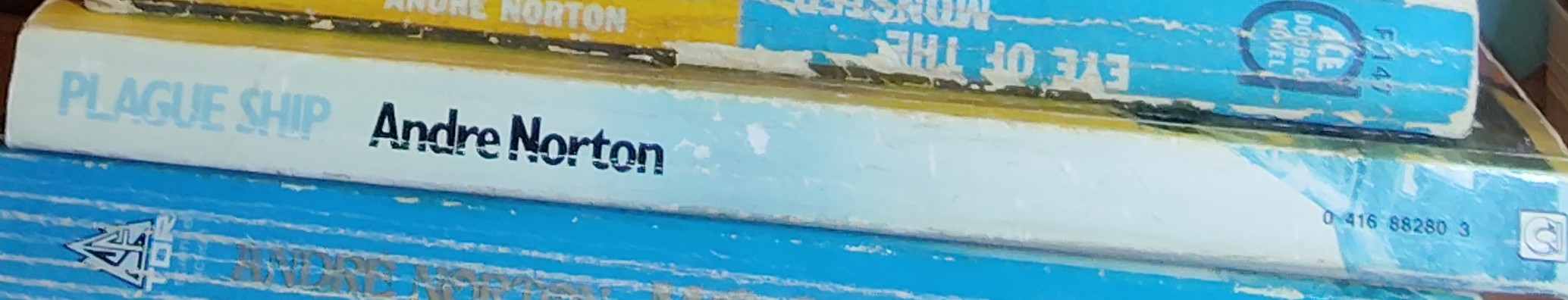 Andre Norton  PLAGUE SHIP (Juvenile) spine of book image