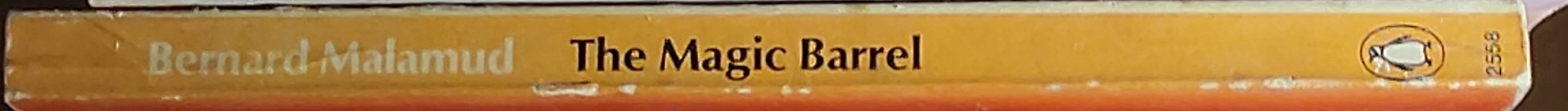 Bernard Malamud  THE MAGIC BARREL spine of book image
