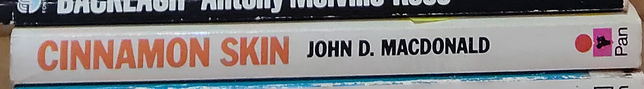 John D. MacDonald  CINNAMON SKIN spine of book image