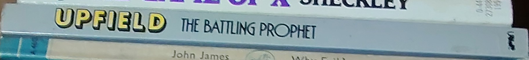 Arthur Upfield  THE BATTLING PROPHET spine of book image