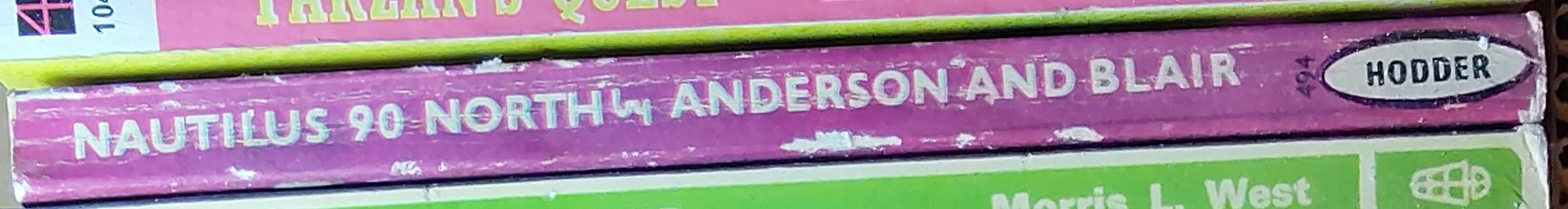 Clay Blair  NAUTILUS 90 NORTH spine of book image