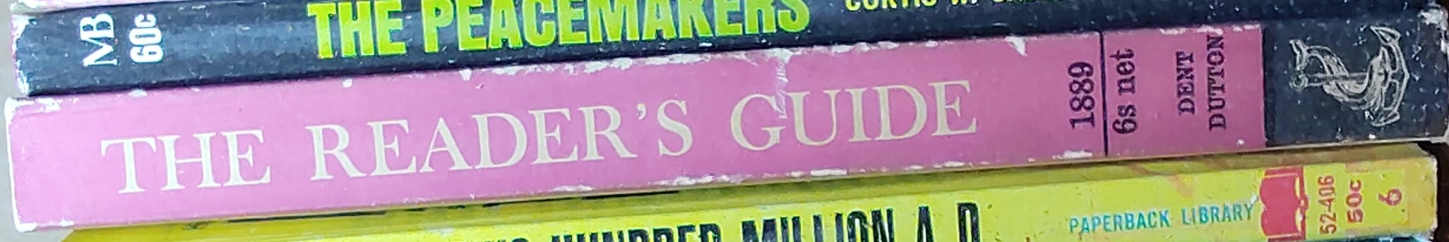 A.J. Hoppe (compiles) THE READER'S GUIDE TO THE WORLD'S GREATEST BOOKS spine of book image