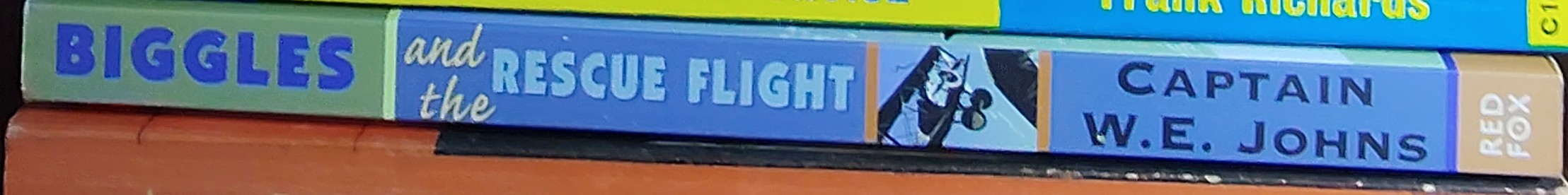 Captain W.E. Johns  BIGGLES AND THE RESCUE FLIGHT spine of book image