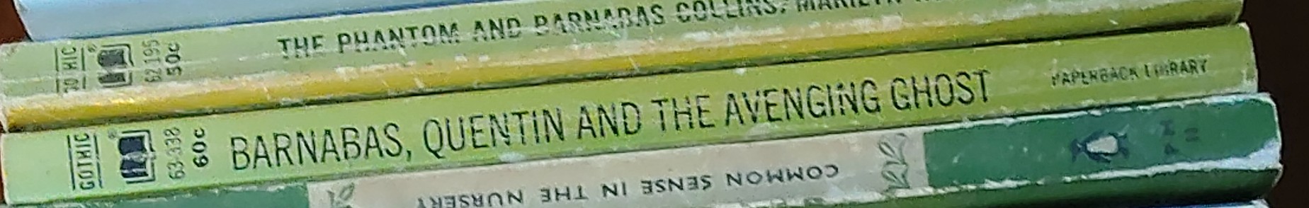 Marilyn Ross  BARNABAS, QUENTIN AND THE AVENGING GHOST spine of book image