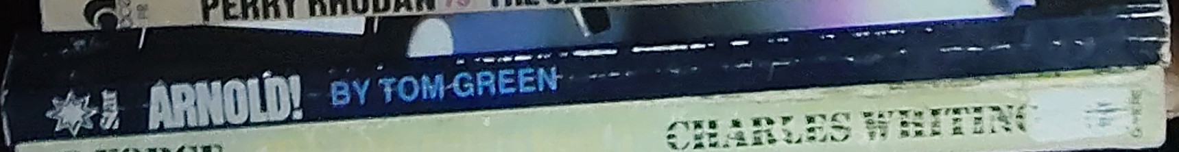 Tom Green  ARNOLD! [Scwarzenegger] spine of book image