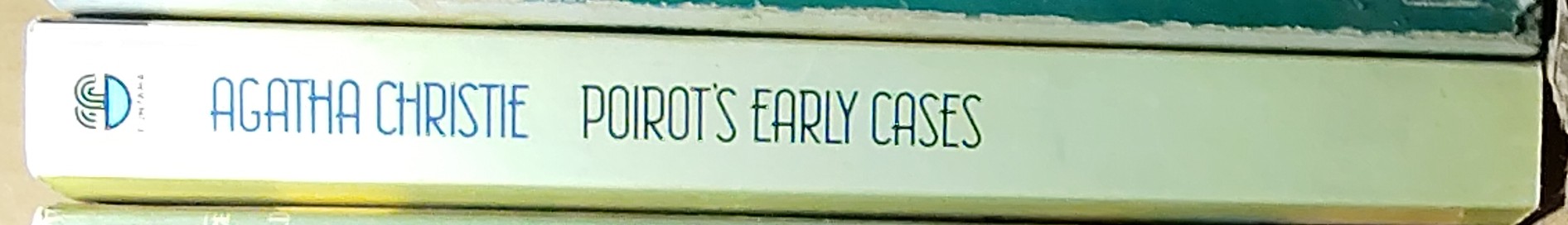Agatha Christie  POIROT'S EARLY CASES spine of book image