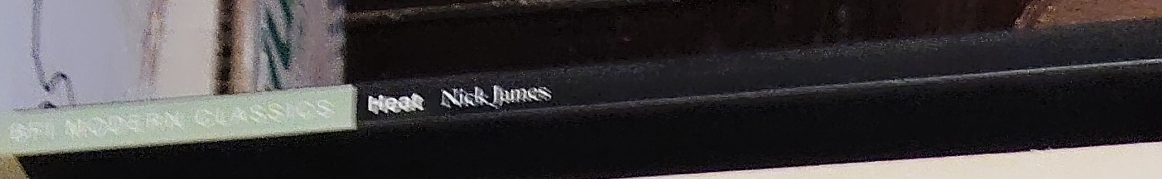 Nick James  HEAT (Al Pacino, Robert Deniro) spine of book image