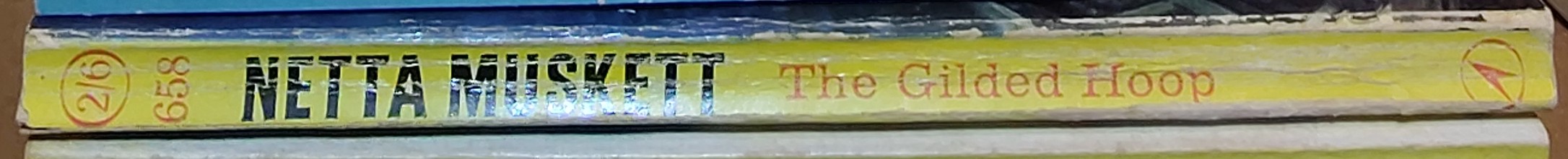 Netta Muskett  THE GILDED HOOP spine of book image