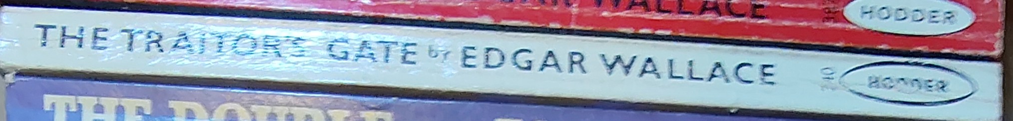 Edgar Wallace  THE TRAITOR'S GATE spine of book image