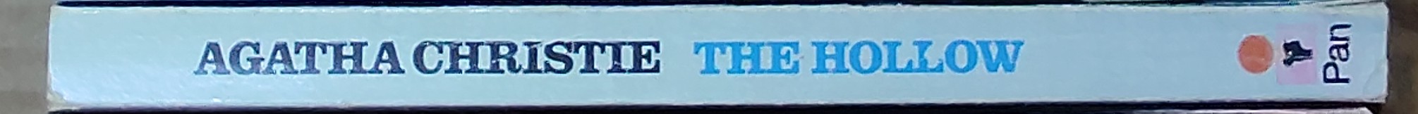 Agatha Christie  THE HOLLOW spine of book image