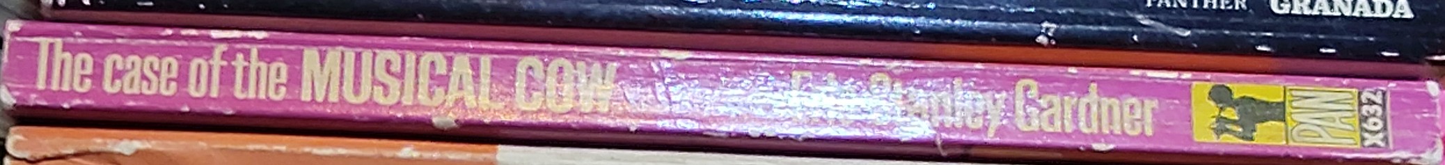 Erle Stanley Gardner  THE CASE OF THE MUSICAL COW spine of book image