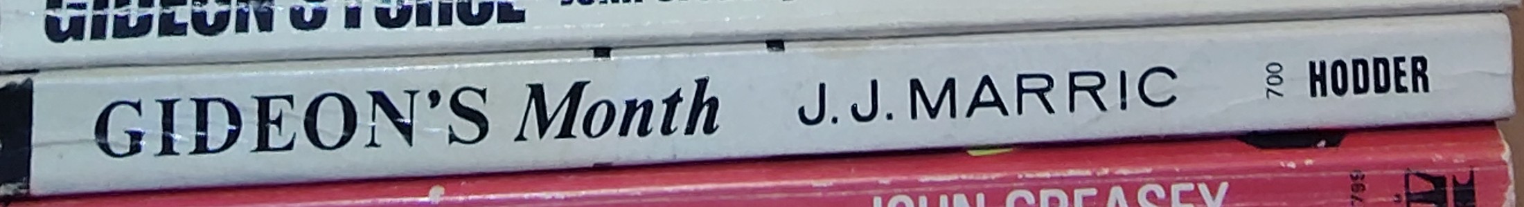 J.J. Marric  GIDEON'S MONTH spine of book image