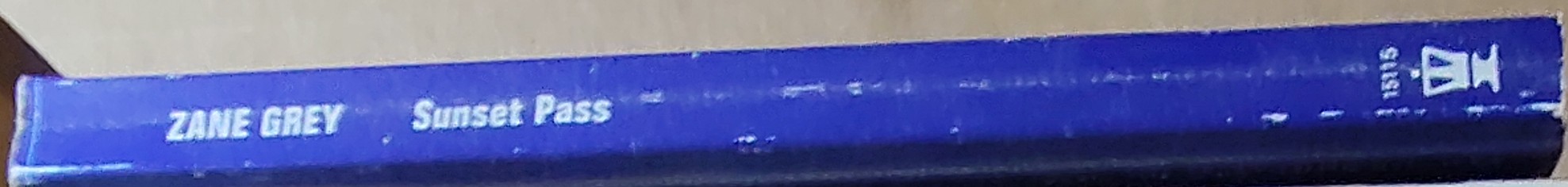Zane Grey  SUNSET PASS spine of book image