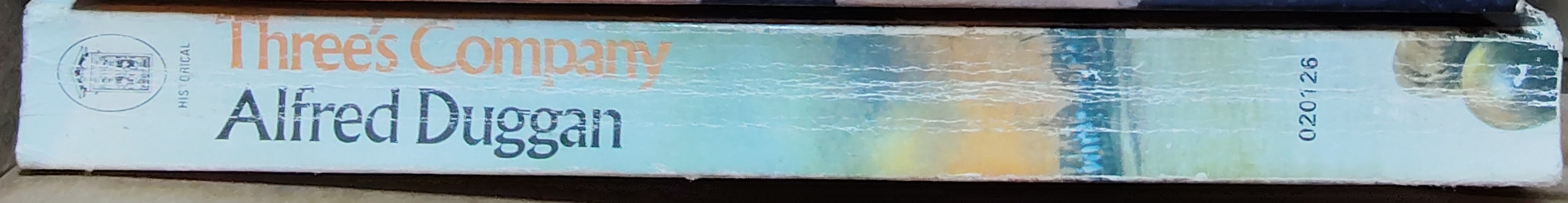 Alfred Duggan  THREE'S COMPANY spine of book image