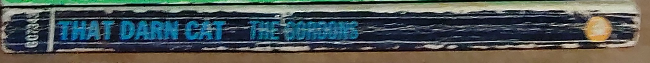 The Gordons  THAT DARN CAT spine of book image