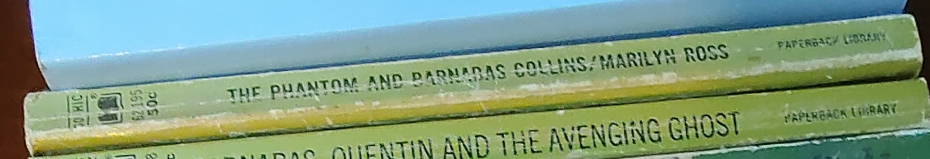 Marilyn Ross  THE PHANTOM AND BARNABAS COLLINS spine of book image