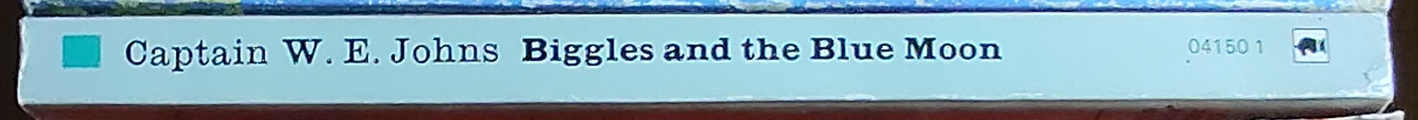 Captain W.E. Johns  BIGGLES AND THE BLUE MOON spine of book image