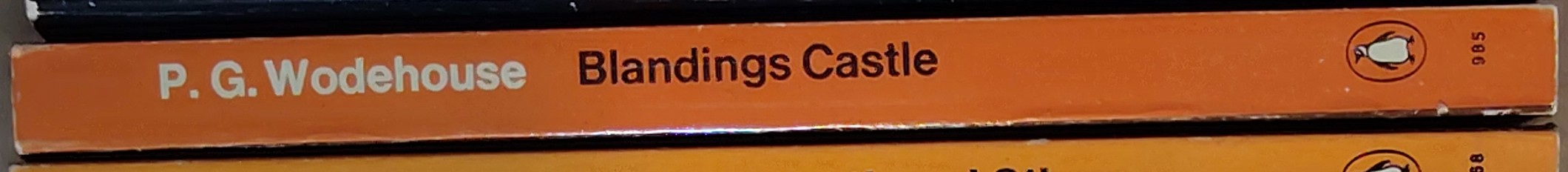 P.G. Wodehouse  BLANDINGS CASTLE (Sir Ralph Richardson) spine of book image