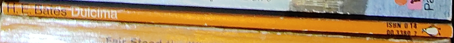 H.E. Bates  DULCIMA (Film tie-in) spine of book image