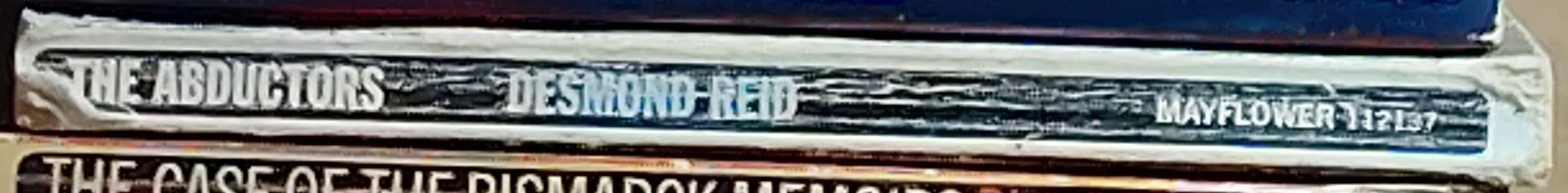 Desmond Reid  THE ABDUCTORS (Sexton Blake) spine of book image