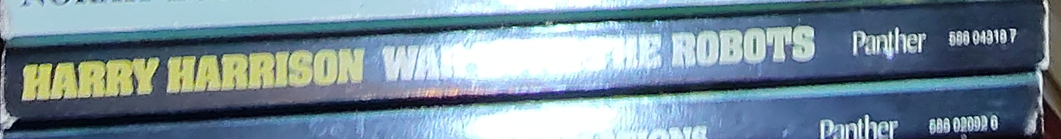 Harry Harrison  WAR WITH THE ROBOTS spine of book image