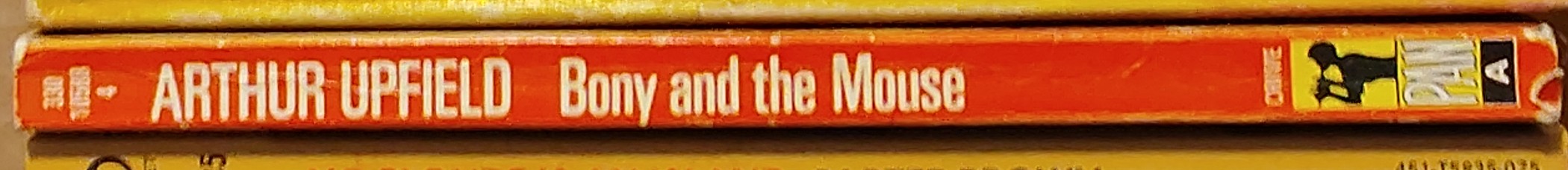 Arthur Upfield  BONY AND THE MOUSE spine of book image