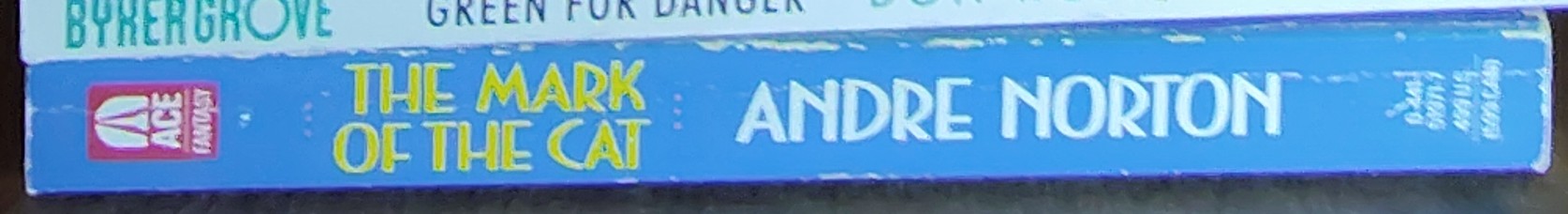 Andre Norton  THE MARK OF THE CAT spine of book image