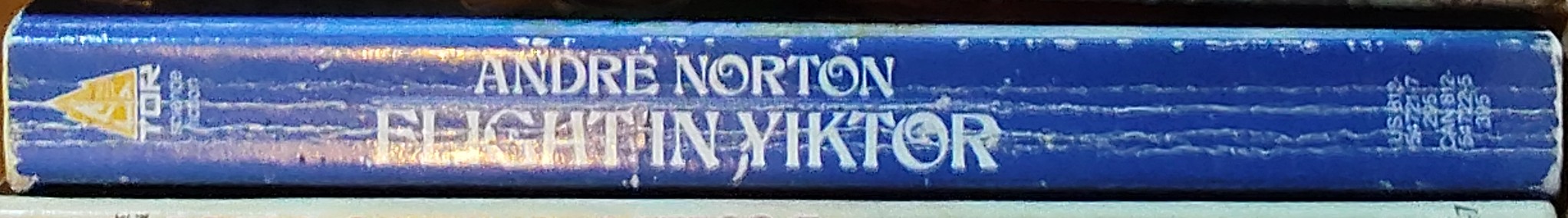 Andre Norton  FLIGHT IN YIKTOR spine of book image
