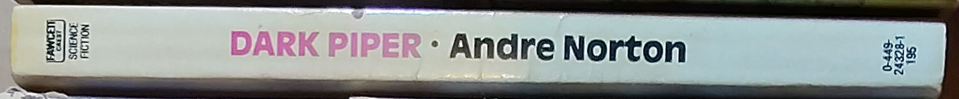Andre Norton  DARK PIPER spine of book image