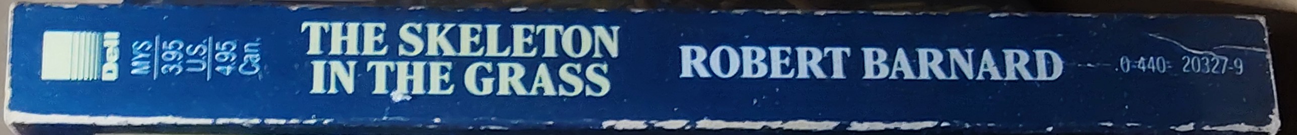 Robert Barnard  THE SKELETON IN THE GRASS spine of book image