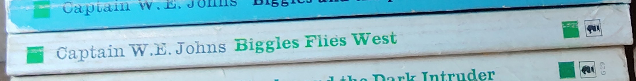 Captain W.E. Johns  BIGGLES FLIES WEST spine of book image
