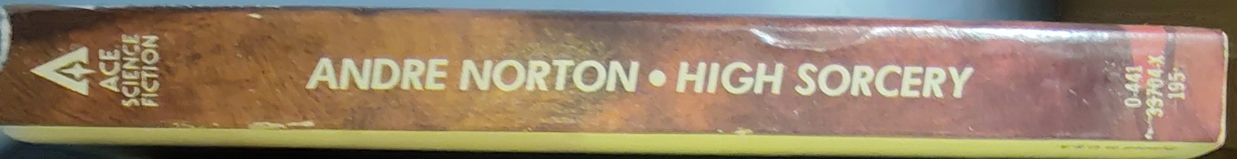 Andre Norton  HIGH SORCERY spine of book image