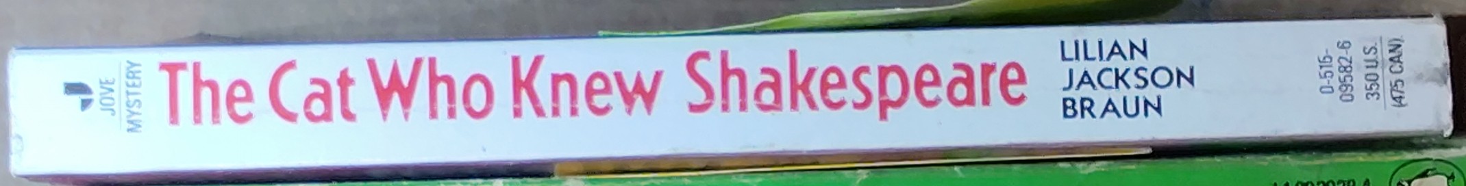 Lilian Jackson Braun  THE CAT WHO KNEW SHAKESPEARE spine of book image