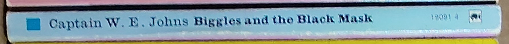 Captain W.E. Johns  BIGGLES AND THE BLACK MASK spine of book image