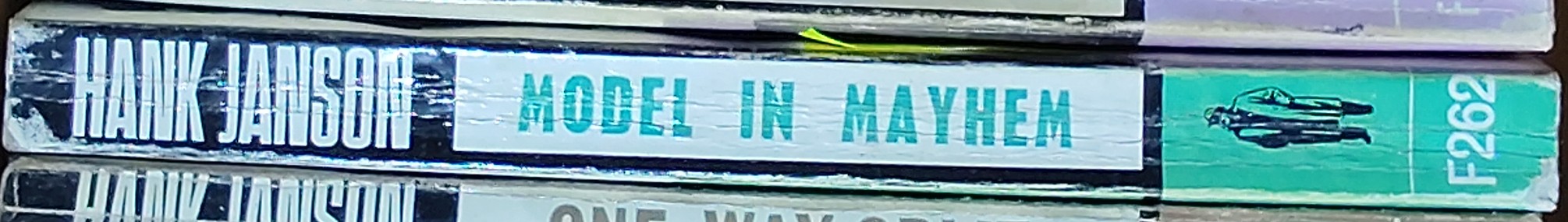 Hank Janson  MODEL IN MAYHEM spine of book image