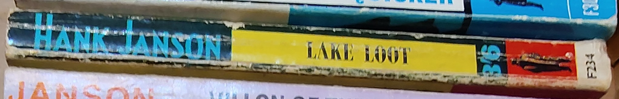 Hank Janson  LAKE LOOT spine of book image