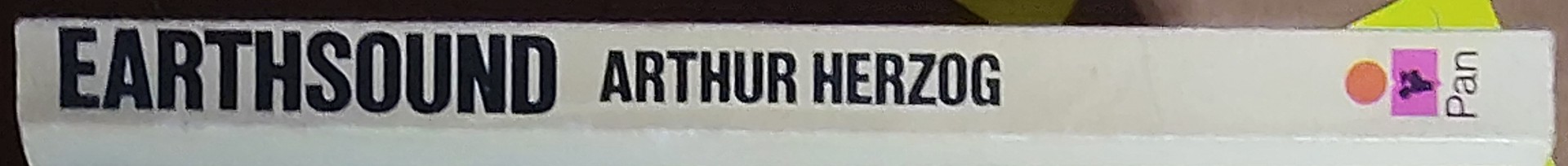 Arthur Herzog  EARTH-SOUND spine of book image