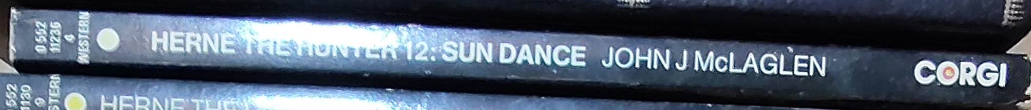 John McLaglen  HERNE THE HUNTER 12: SUN DANCE spine of book image
