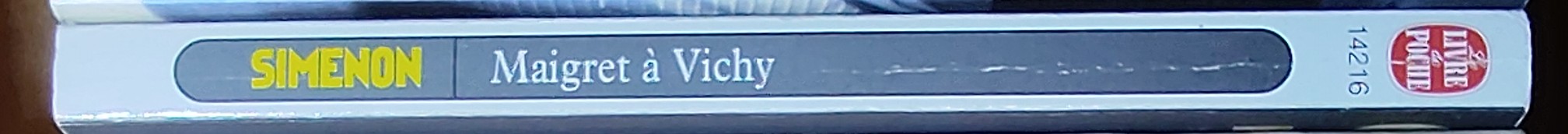 Georges Simenon  MAIGRET A VICHY spine of book image