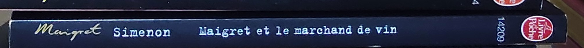 Georges Simenon  MAIGRET ET LE MARCHAND DE VIN spine of book image