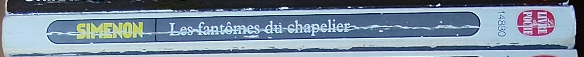 Georges Simenon  LES FANTOMES DU CHAPELIER spine of book image
