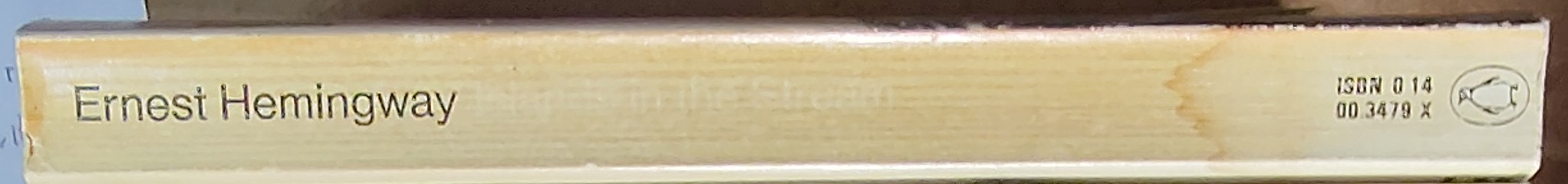 Ernest Hemingway  ISLANDS IN THE STREAM spine of book image