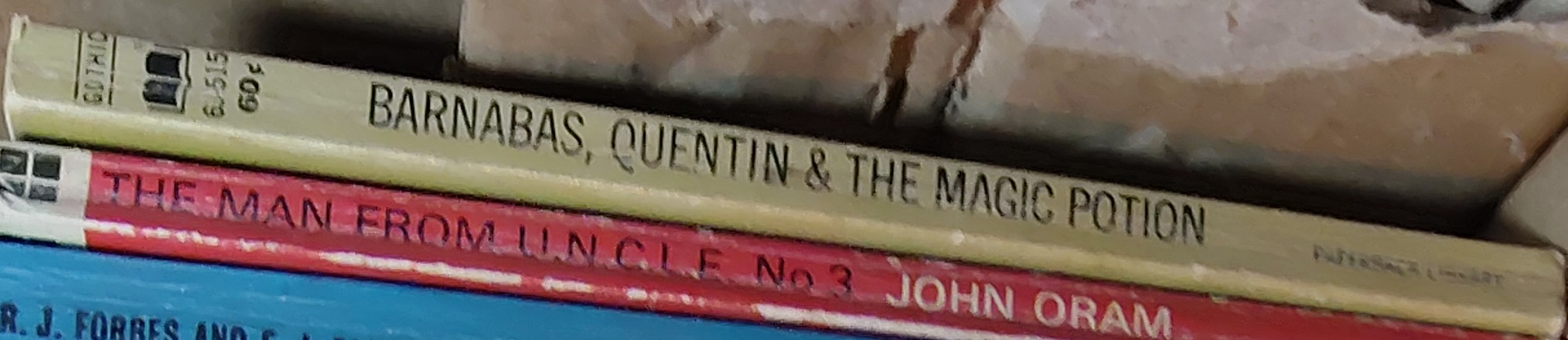 Marilyn Ross  BARNABAS, QUENTIN AND THE MAGIC POTION spine of book image